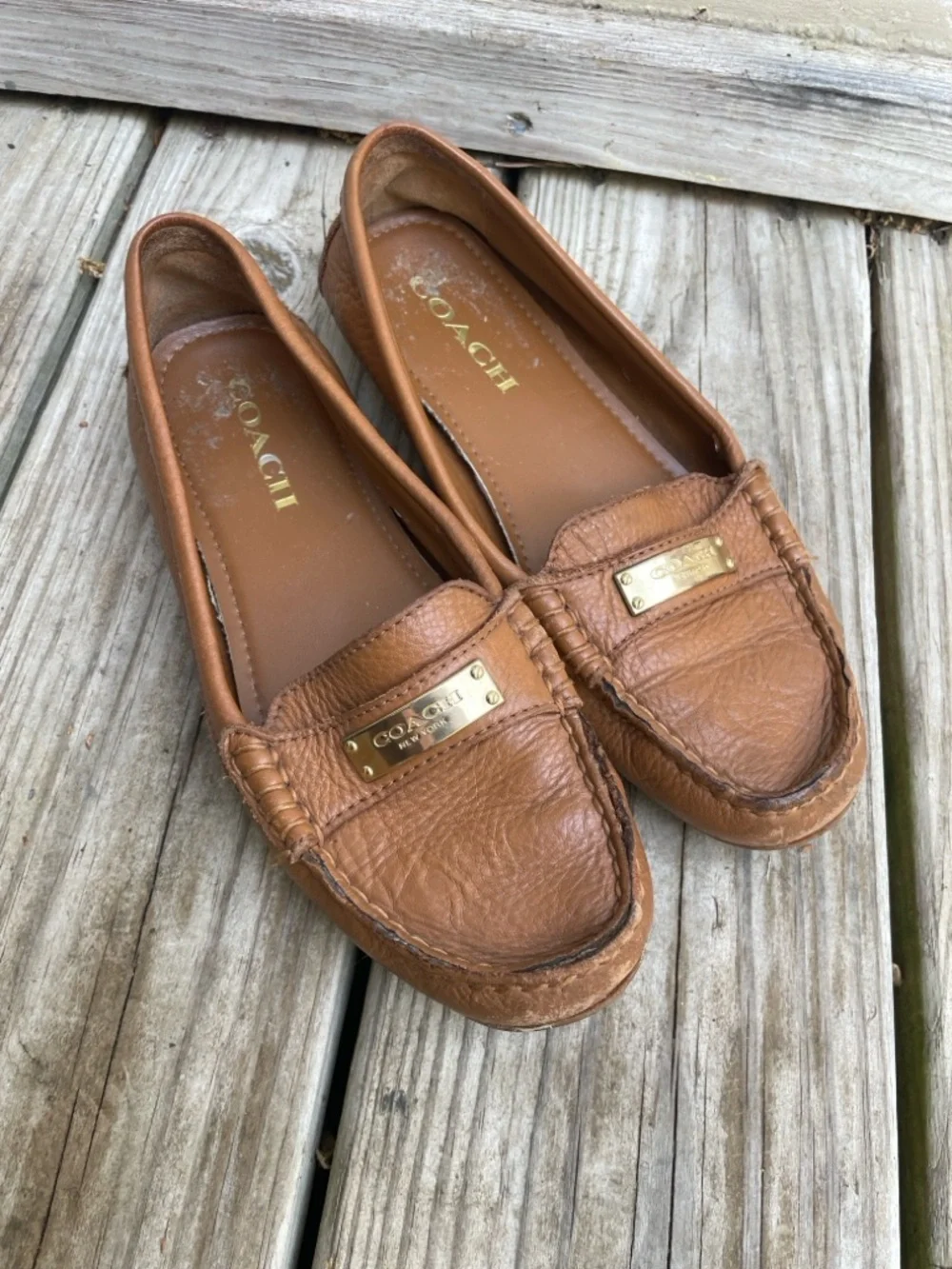 Coach BrownLeather Moccasin Driving Loafers Gold Logo Plaque Women’s Size 6.5